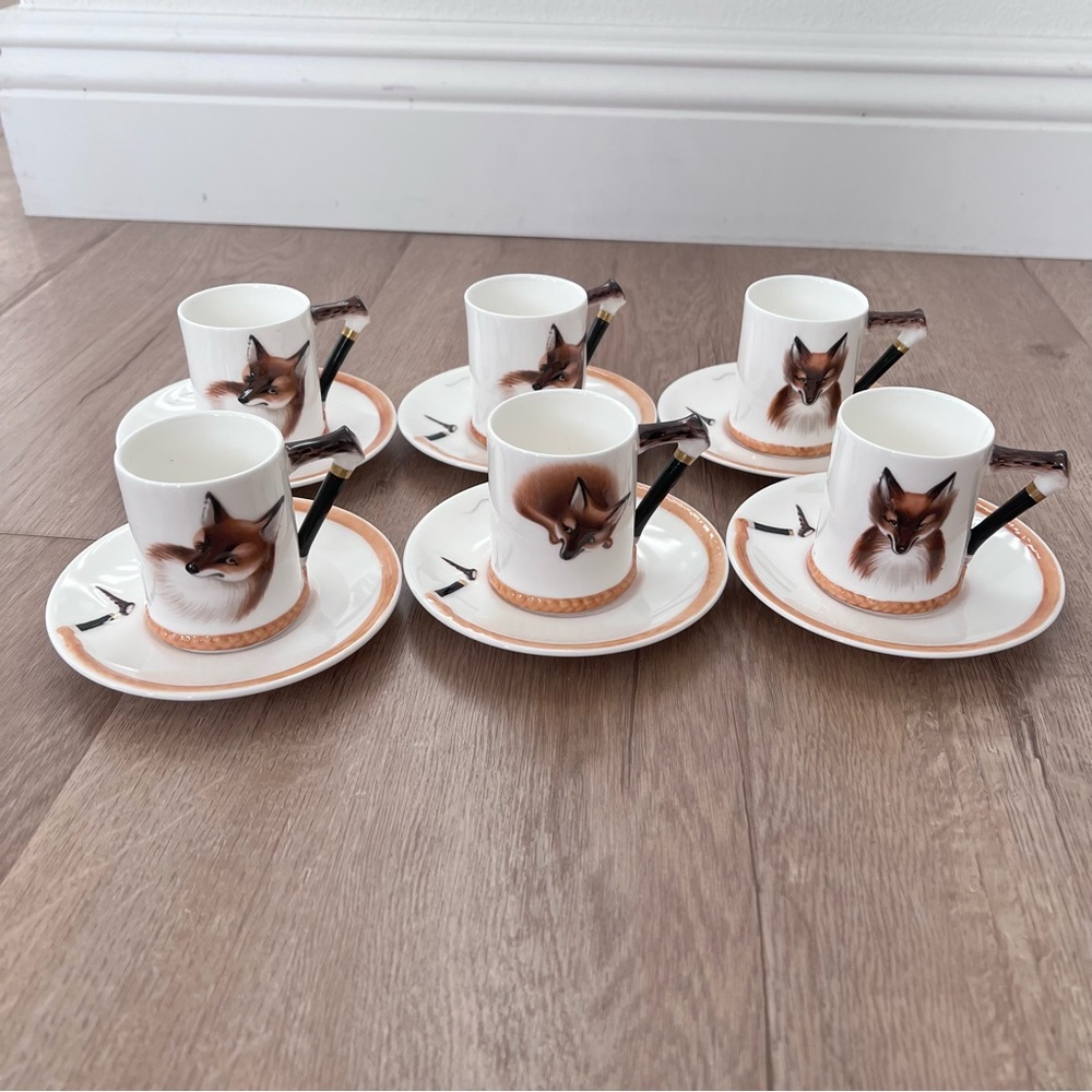 Vintage 1950 Royal Doulton “REYNARD THE‎ FOX” demitasse Cups & Saucers Set of 6